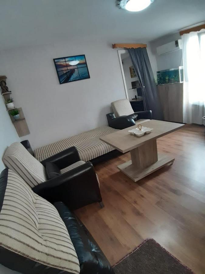 Квартира У Бульвара 1 Batumi Zewnętrze zdjęcie